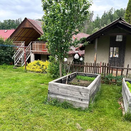 Semesterbostad Domek Zeliv Želiv